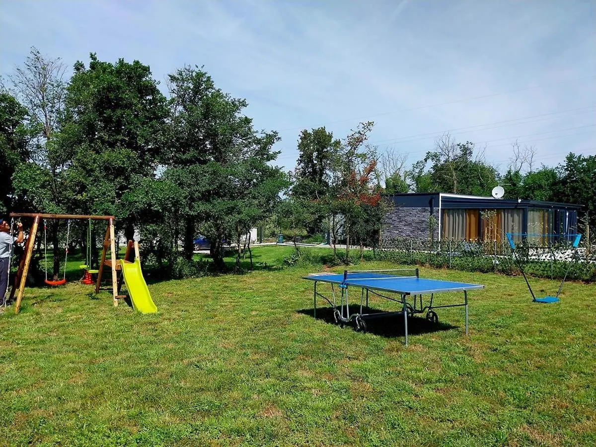 Wellnes Apartment Pula - Hacienda Matea 别墅